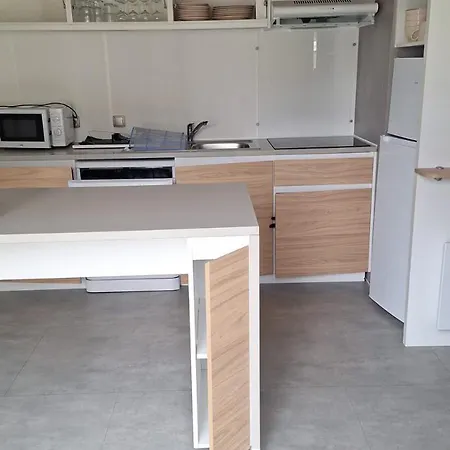 Campsite Mobil 6 Personne *