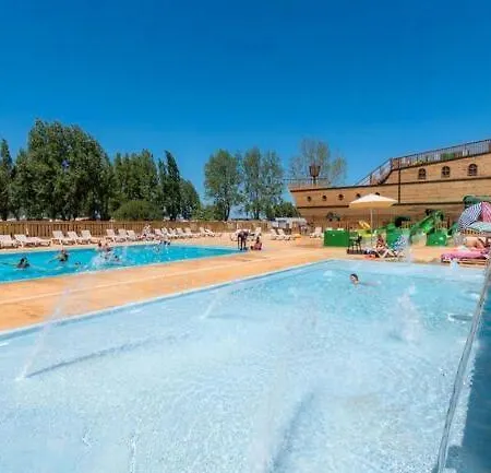 Campsite Mobil 6 Personne