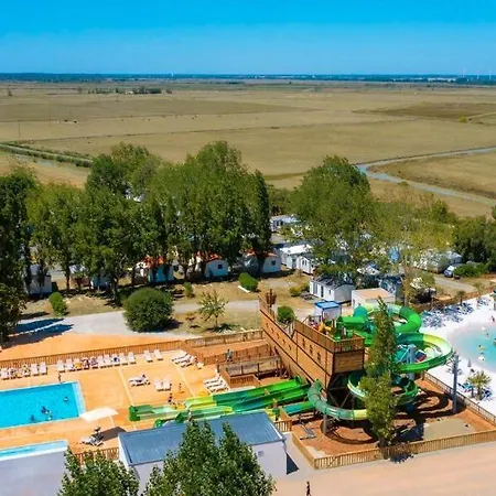 Parque de Campismo Mobil 6 Personne *