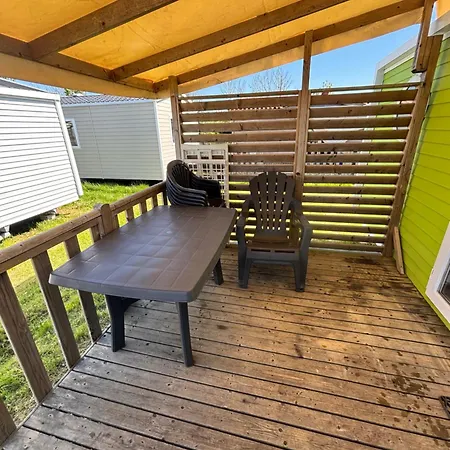 Mobil 6 Personne *