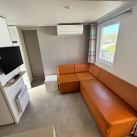 Mobil 6 Personne
